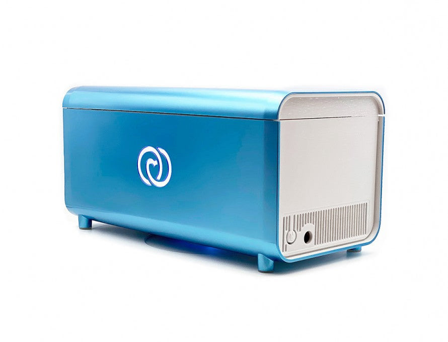 LifeInA® Box, the world's smallest intelligent fridge for the safe transportation of fragile medicines.